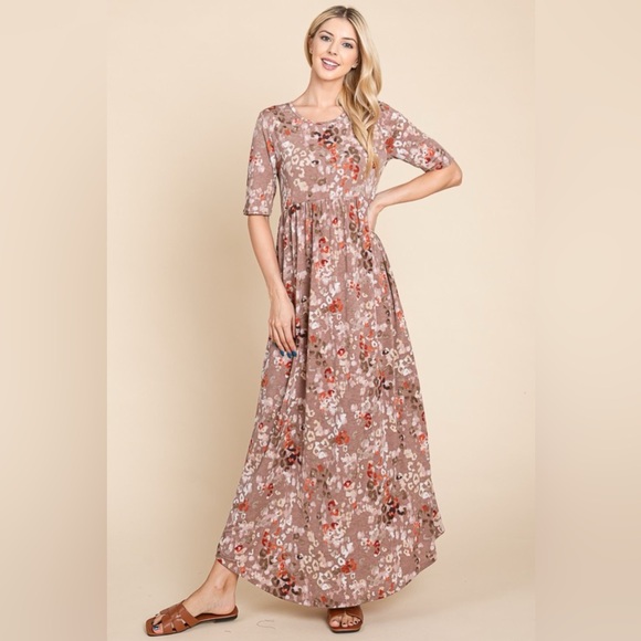 BOMBOM Printed Shirred Maxi Dress - Picture 4 of 4